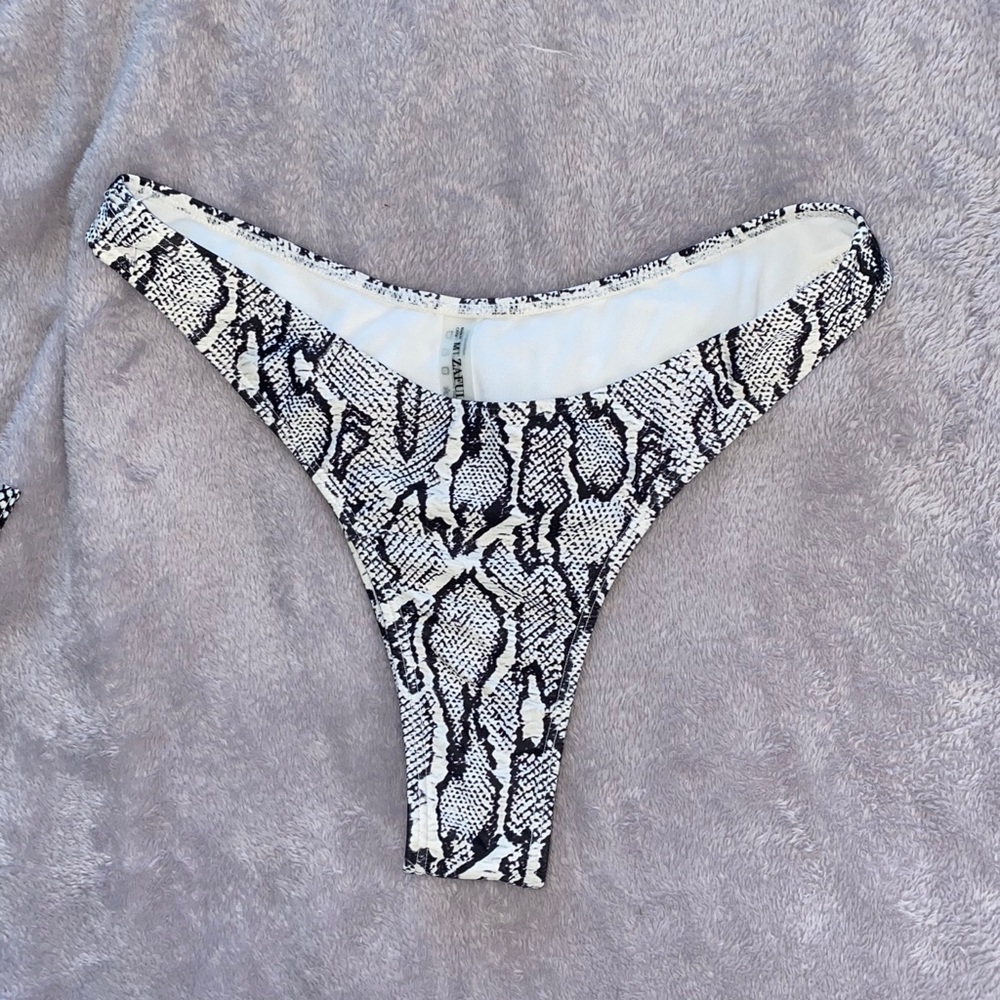 Snakeskin bikini bottom